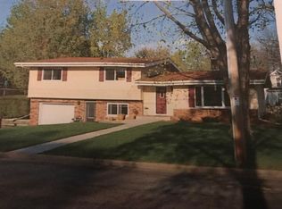 374 6th St, Prairie Du Sac, WI 53578