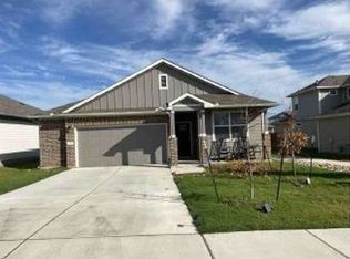 211 Lavaca River Ln, Hutto, TX 78634