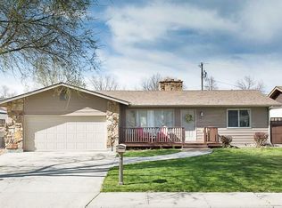 1751 Parkhill Dr, Billings, MT 59102