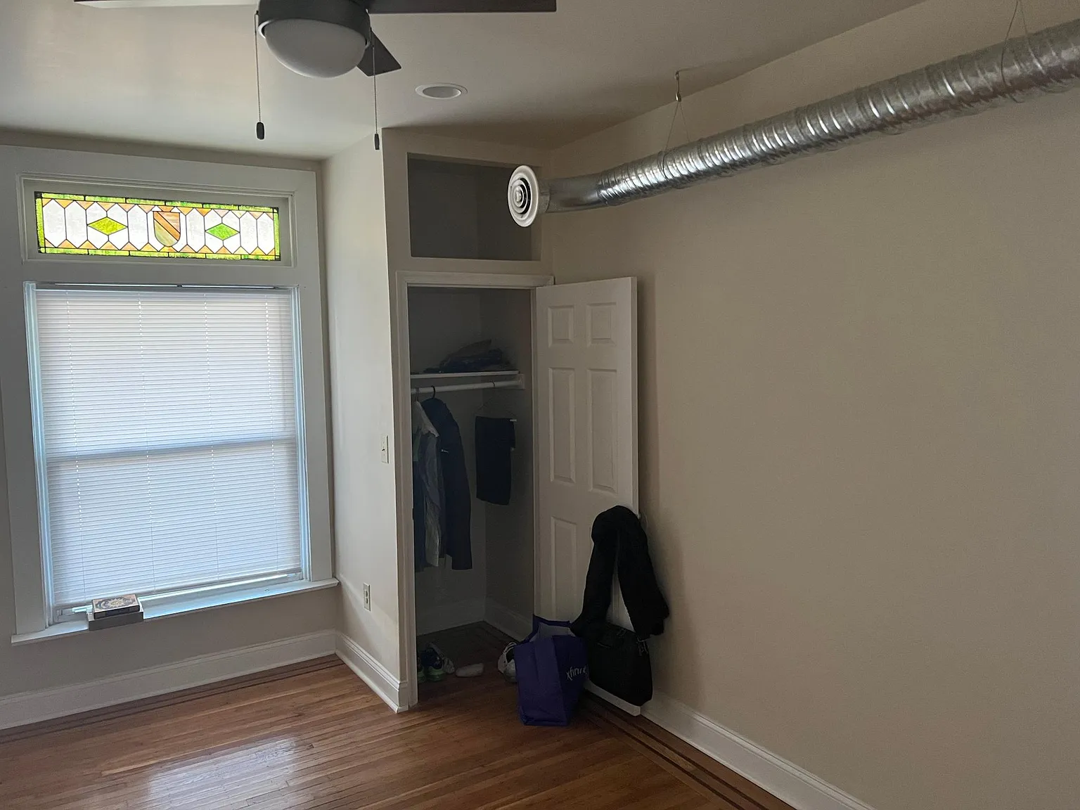 1 bed, 1000 sqft, $1,250 — Photo 2