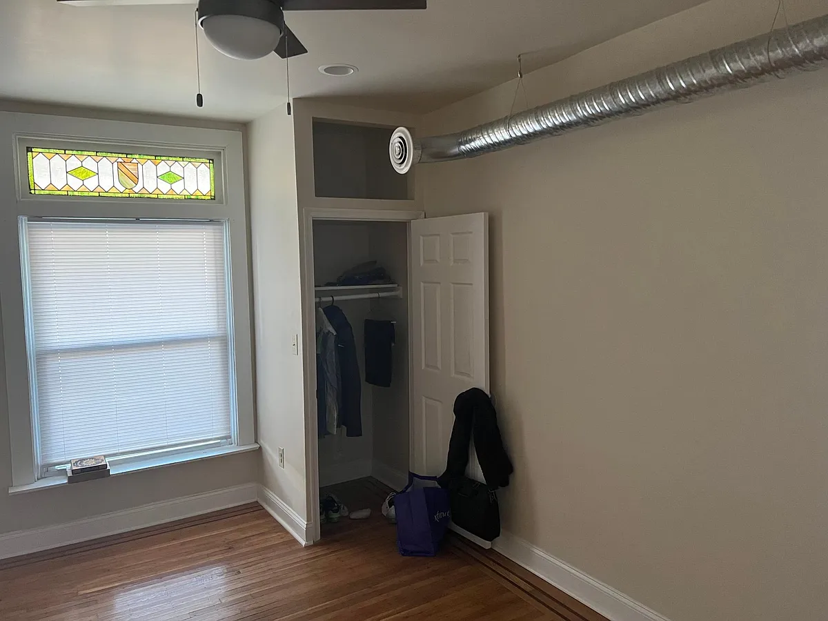 Building Photo - 935 N Bentalou St #1