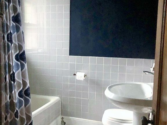 5th image of 2451 N Campbell Ave APT 2