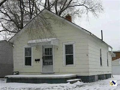 1st image of 1368 Nichols Ave