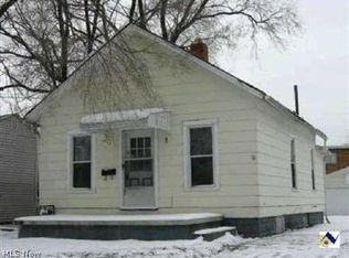 1368 Nichols Ave, Lorain, OH 44053