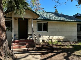 308 NE Broadway St, Myrtle Creek, OR