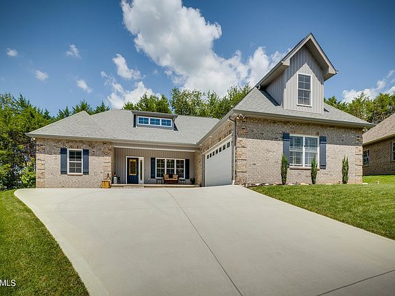 4th image of 112 Saloli Way