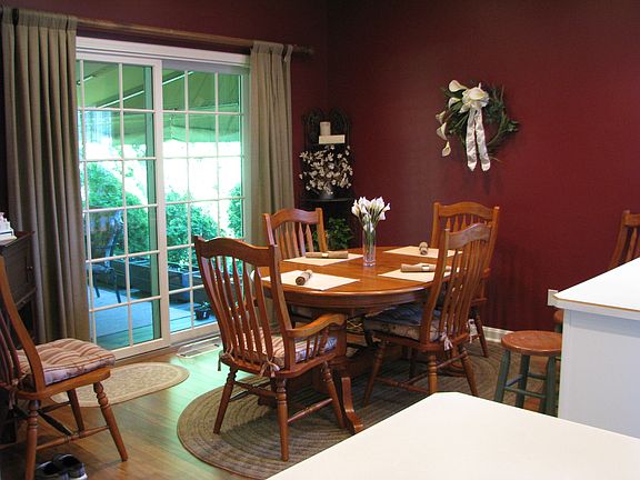 Eat in Kitchen area.