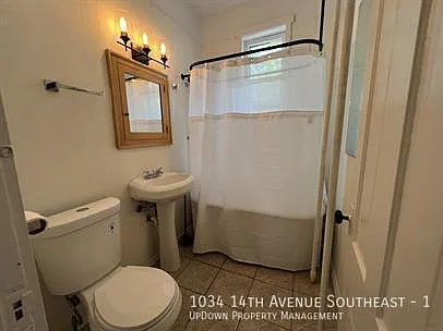 1034 14th Ave SE #1 — Photo 8
