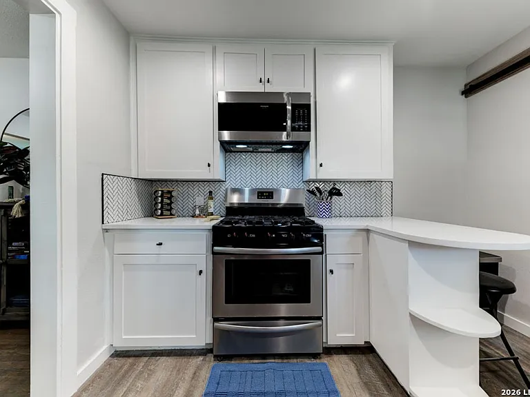 406 McKinley Ave — Photo 9