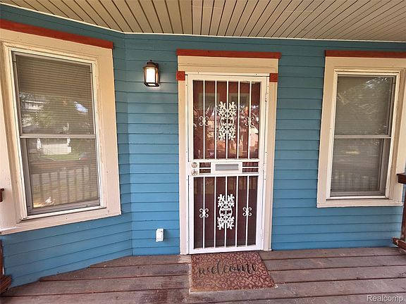 2nd image of 170 Geneva St
