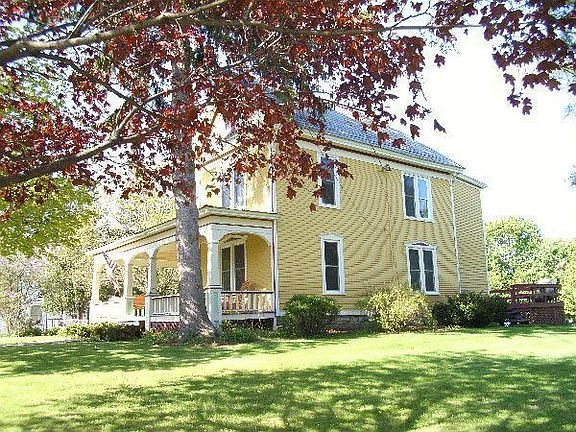 2nd image of 117 Champlain Ave