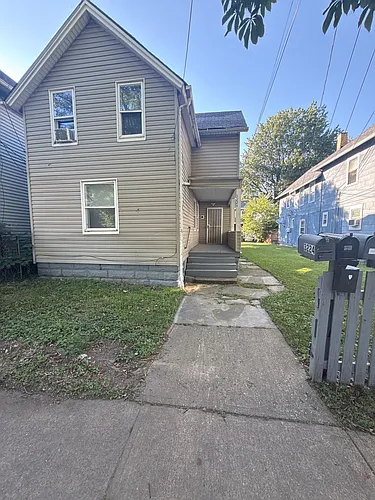 3224 Monroe Ave Photo 1