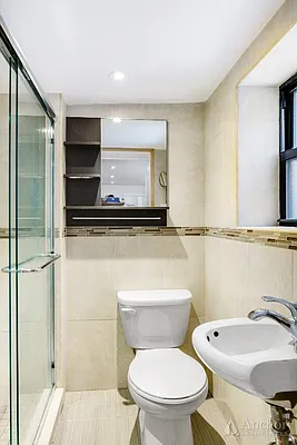 Rented by Anchor Associates | media 38