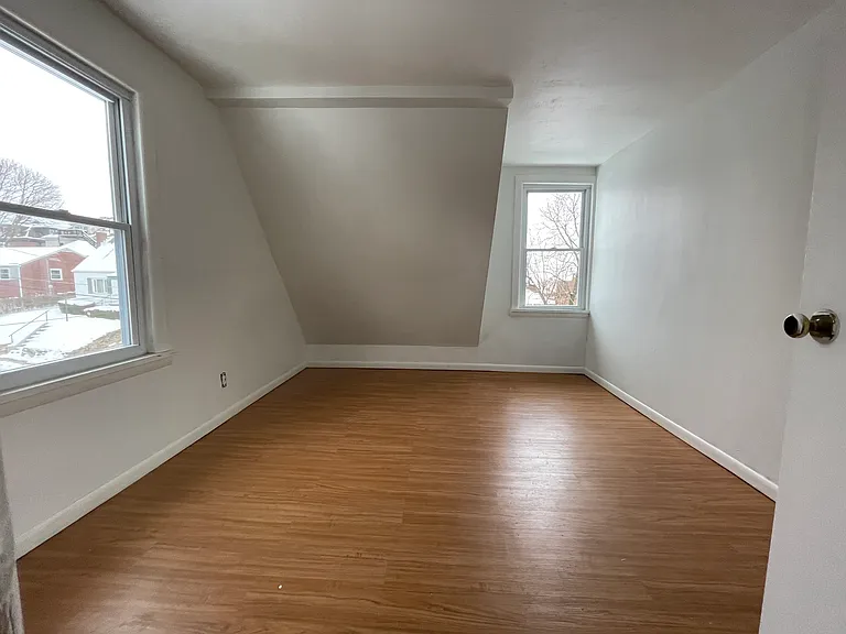 309 Kirk Ave #2 — Photo 7