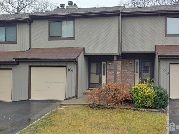 161 Penn Ct, Matawan, NJ 07747