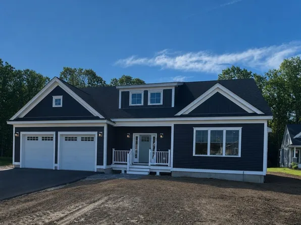 60 Summerwind Place #13, Greenland, NH 03840