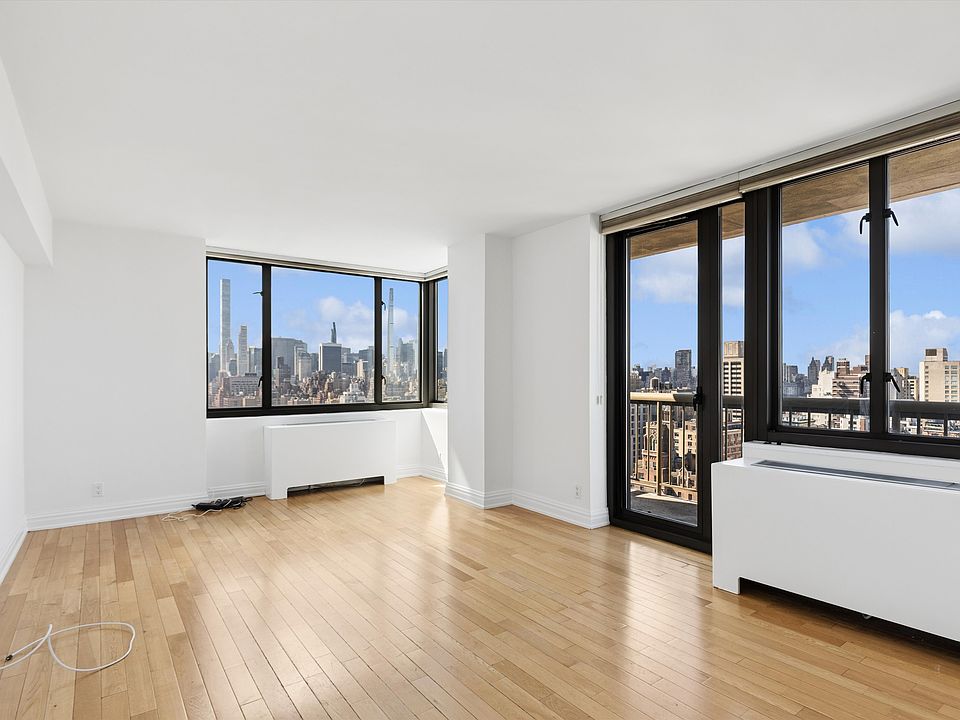 1st image of 1438 3rd Ave APT 27A