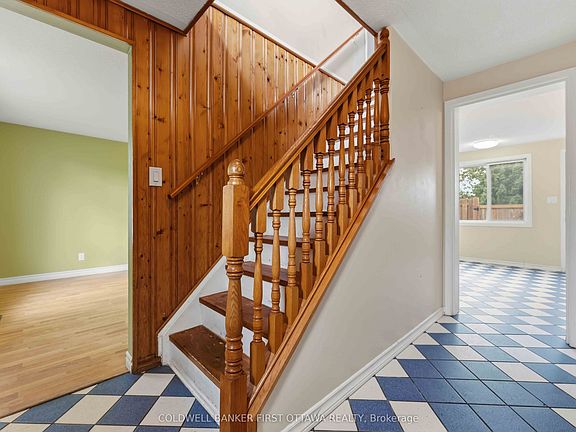 4th image of 1532 Beaverpond Dr #A