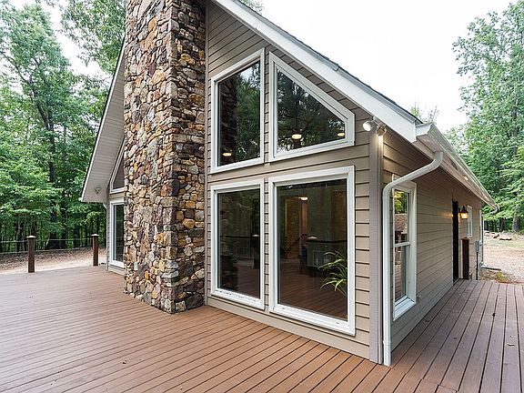 5th image of 780 Chinquapin Dr