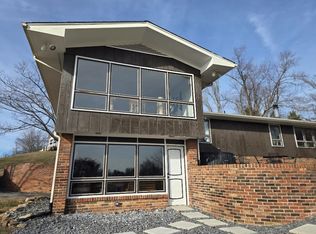 212 Hillcrest Dr, Princeton, WV 24740