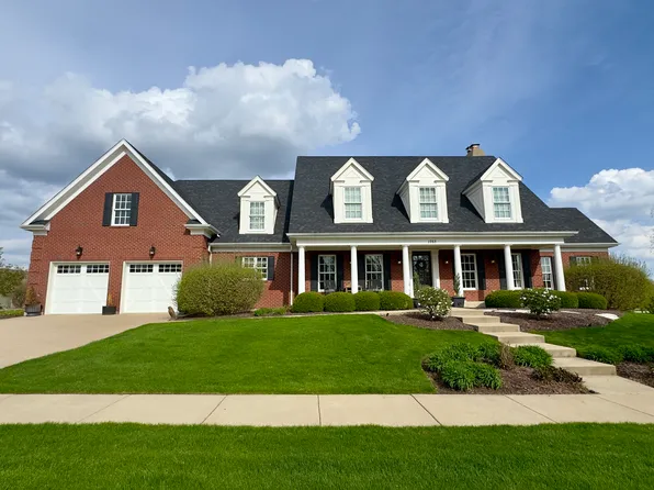 1753 Hannaford Dr, Sugar Grove, IL 60554