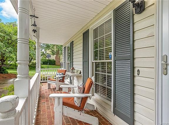 3rd image of 2249 Winterfield Dr