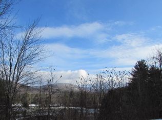 10 Hillside Ln, Woodsville, NH 03785