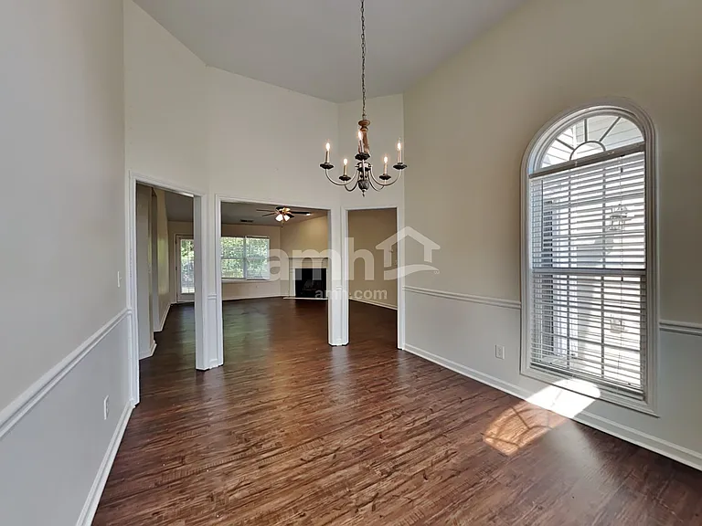 3805 Hawk Tail Dr — Photo 7