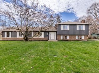 435 Blackstone Dr, Dayton, OH