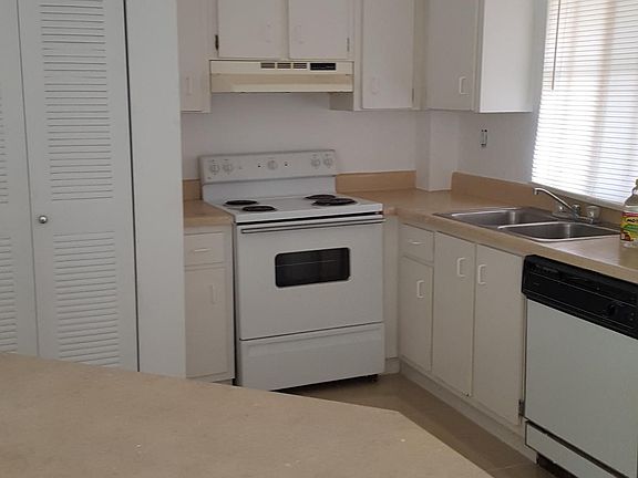 3rd image of 6195 NW 186th St #1