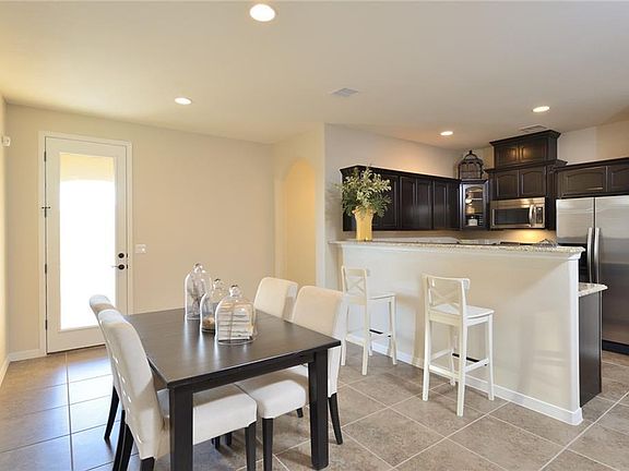 3rd image of 14841 Oldenberg Ct