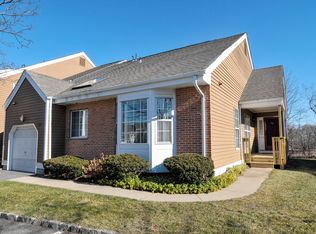 272 De Rose Ct, West Orange, NJ