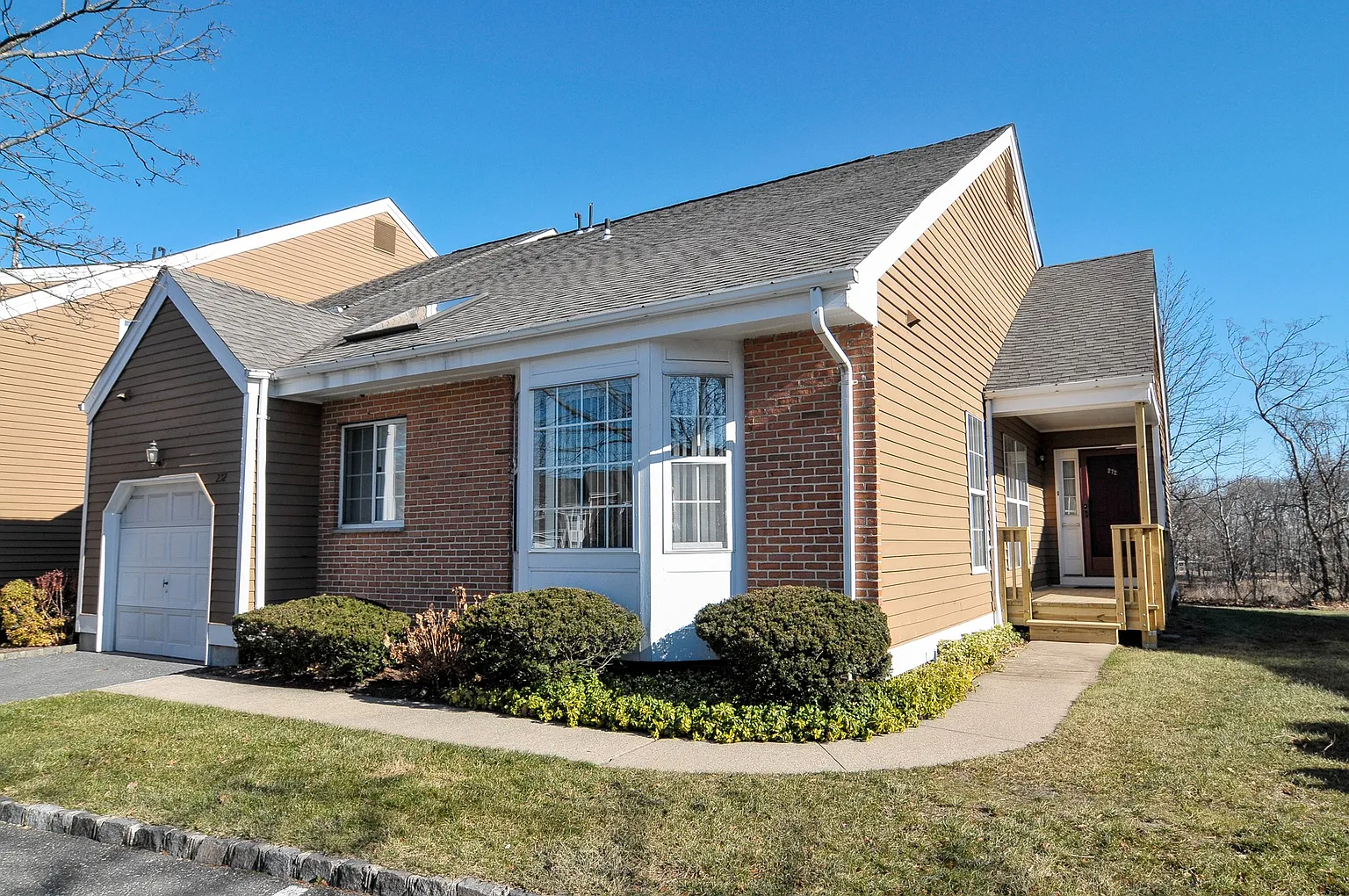 272 De Rose Ct photo 1