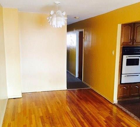 4th image of 1769 E 91st St