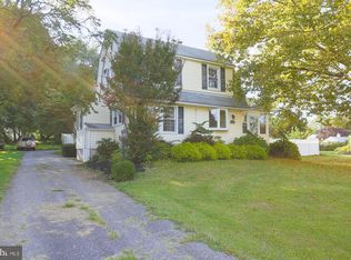 118 2nd Ave, Reisterstown, MD 21136