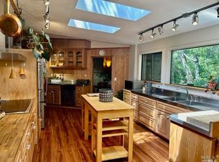 160 E Cintura Ave, Lagunitas, CA