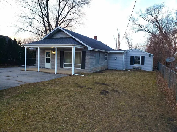 308 Ralston Rd, Machesney Park, IL 61115