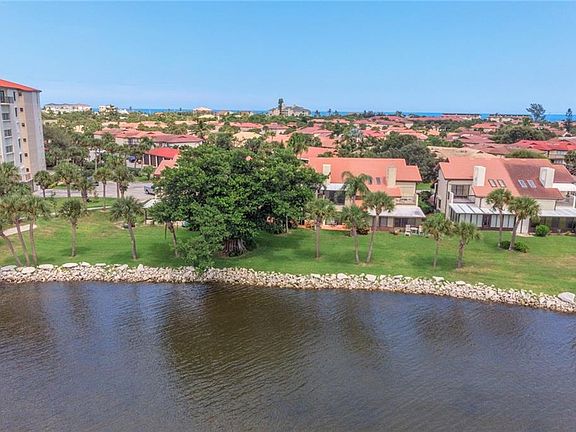 2nd image of 3240 River Villa Way #0
