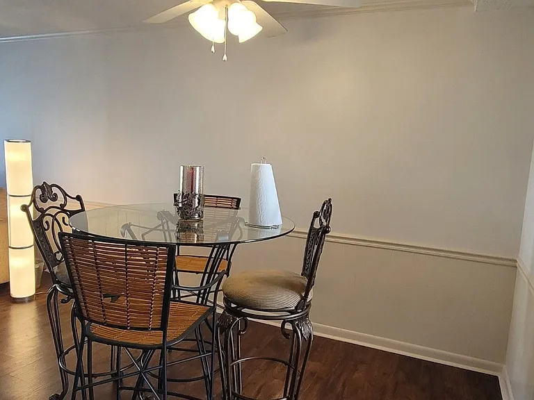 2325 W Pensacola St #116 — Photo 5