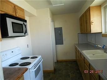 4th image of 1332 N Buell Dr