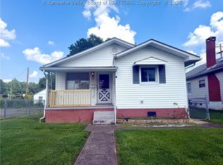 118 Alameda St, Saint Albans, WV 25177