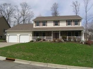 1611 Sylvia Dr, Endicott, NY 13760