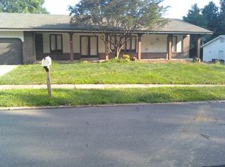 13222 Windbrooke Ln, Saint Louis, MO 63146