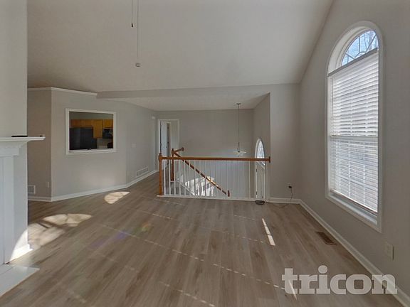 2nd image of 5301 Brookshire Ct