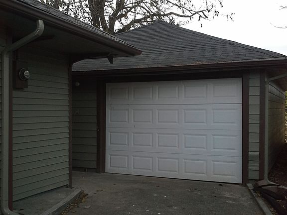 2nd image of 3110 Yeoman Ave
