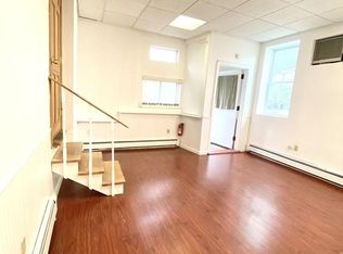 263 Everett St #0, Boston, MA 02128