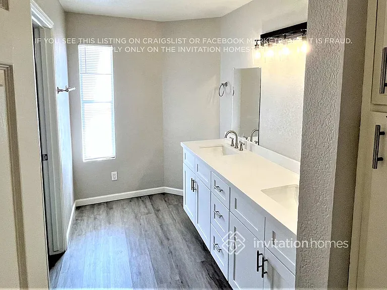 3856 E Acoma Dr — Photo 13