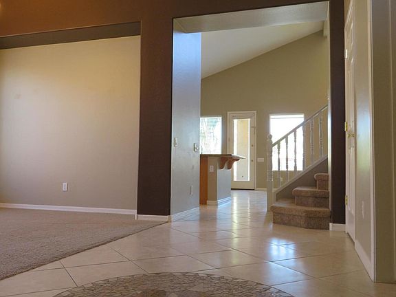 4th image of 644 E Indian Wells Pl