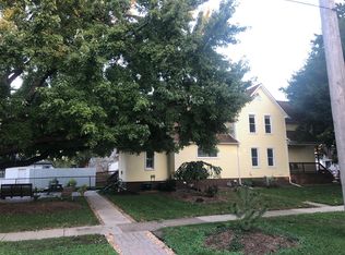 764 Orchard St, Wyandotte, MI 48192