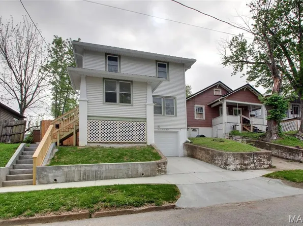 728 Pine St, Hannibal, MO 63401